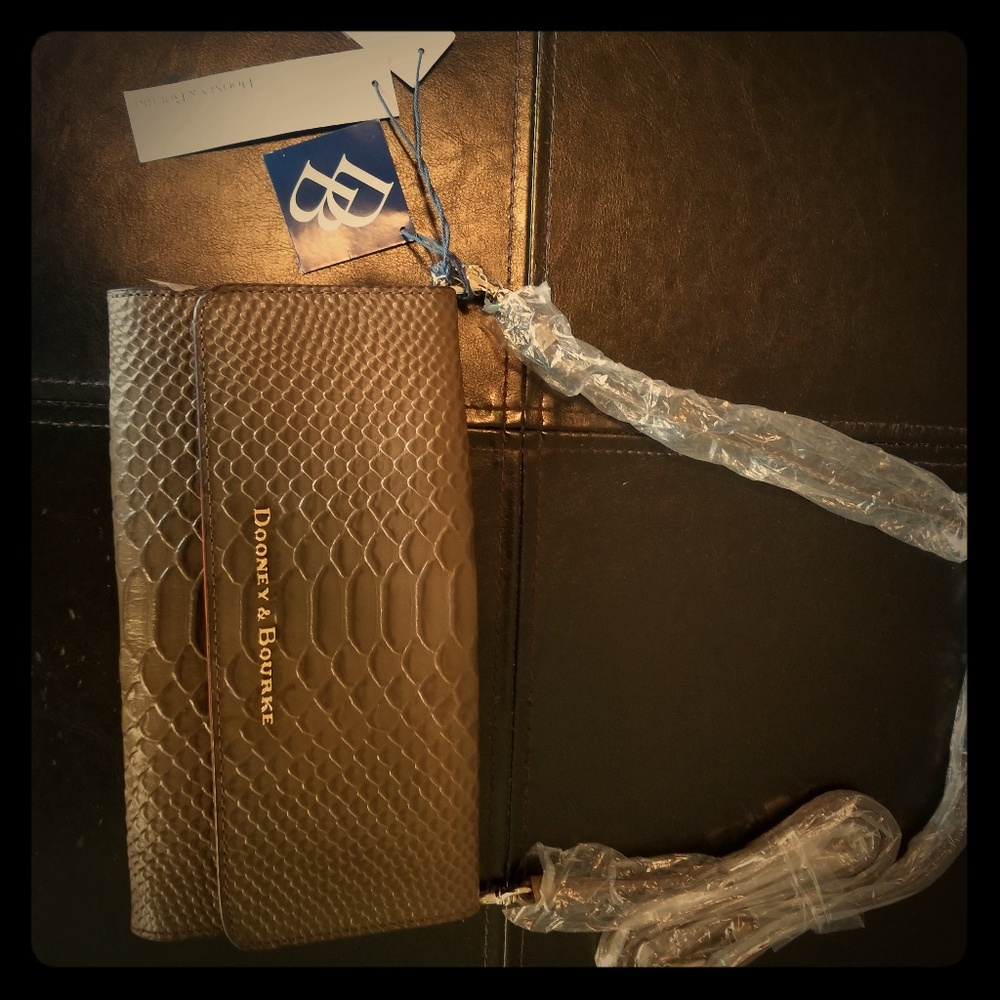 Dooney & Bourke Purse/Clutch New with tags